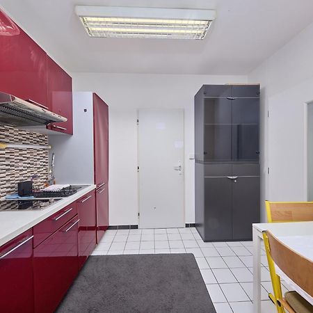 Destiny Apartment Братислава Екстер'єр фото