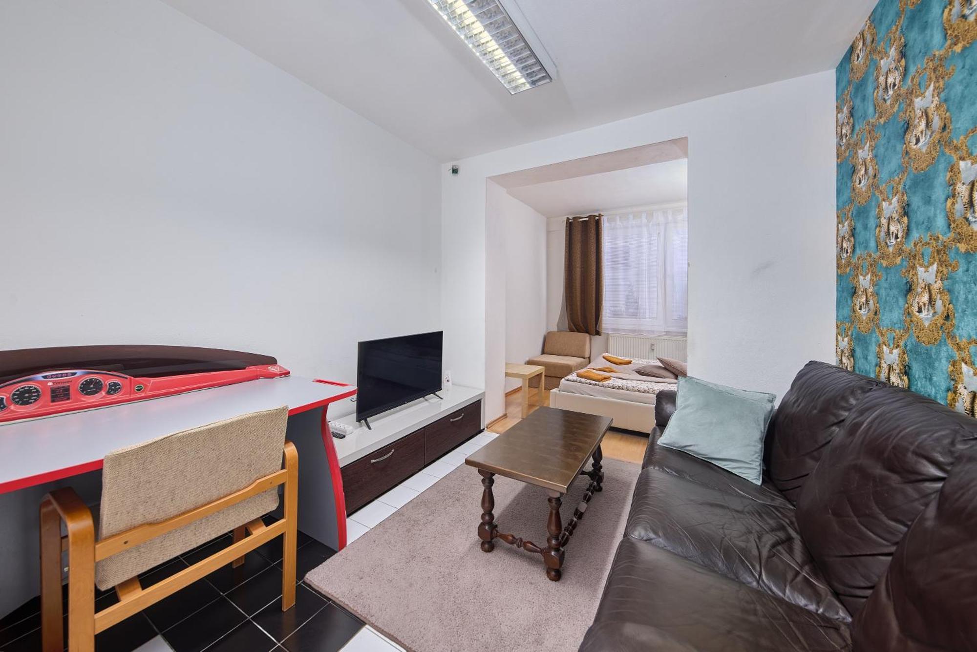 Destiny Apartment Братислава Екстер'єр фото